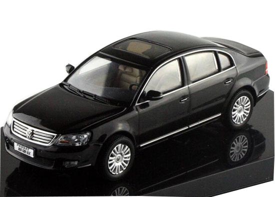Black / Silver 1:43 Scale Diecast VW PASSAT Model