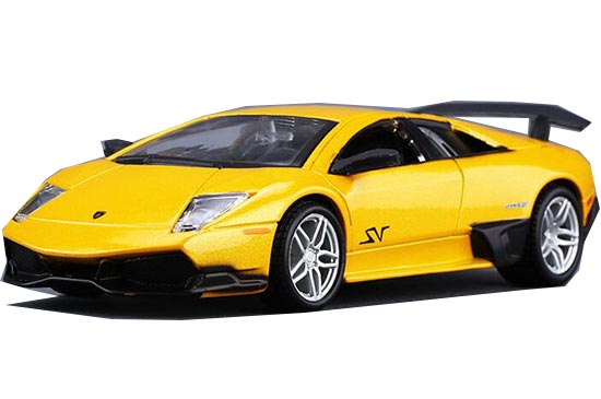 Green / Yellow 1:32 Diecast Lamborghini Murcielago 670-4 SV