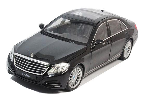 Black / White 1:24 Scale Welly Diecast Mercedes-Benz S500 Model