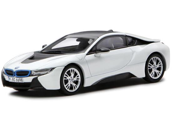 Paragon 1:43 Scale Gray / White Diecast BMW I8 Model