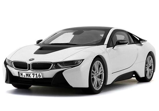 1:18 PARAGON White / Black / Blue / Gray Diecast BMW I8 Model