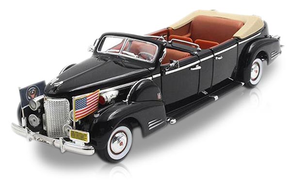1:24 Black Diecast 1938 Cadillac V-16 Presidential Limousine Mod