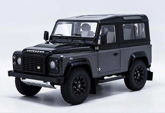 1:18 Kyosho Black / White Diecast Land Rover Defender Model
