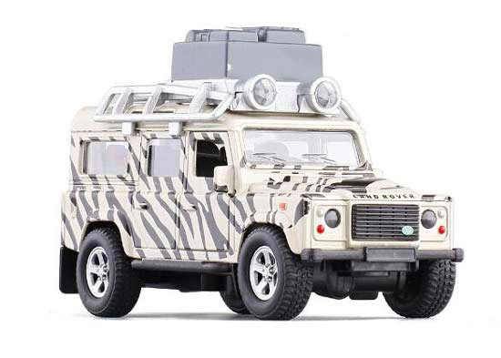 White Kids 1:32 Scale Diecast Land Rover Defender Toy