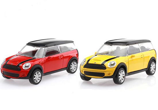 Yellow / Red 1:43 Rastar Diecast Mini Cooper Clubman Car Model