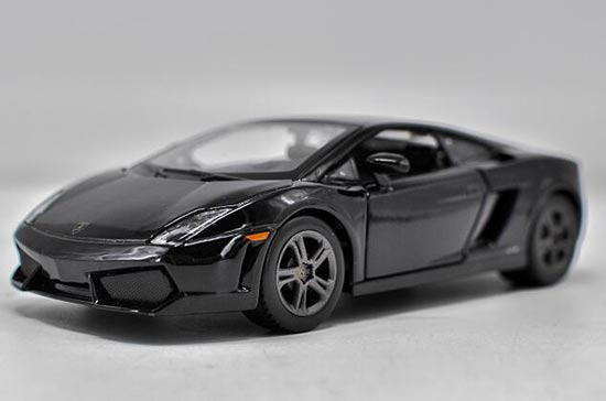 1:24 Black Maisto Diecast Lamborghini Aventador LP700-4 Model