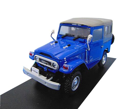 Blue / White 1:43 Diecast Toyota Land Cruiser BJ40 Model