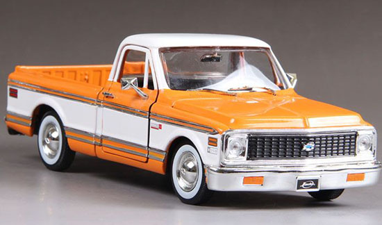 Black / Orange 1:24 Jada Diecast 1972 Chevrolet Pickup Model