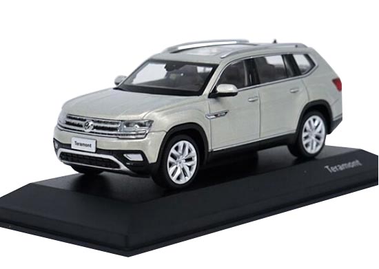 1:43 Scale Silver / Brown 2017 Diecast VW Teramont Model