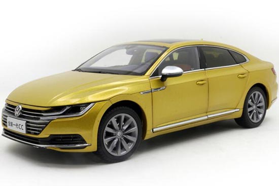 Red / White / Golden 1:18 Scale Diecast VW New CC Model
