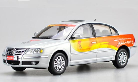 1:18 Silver Beijing Olympic Diecast VW Passat Model