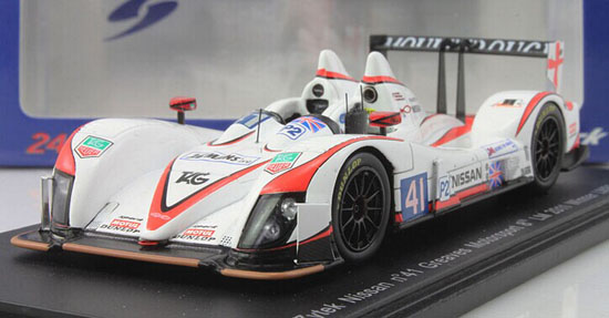 White 1:43 Scale NO.41 LM 2011 Nissan Racing Car Model