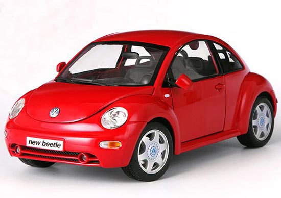 1:18 Scale Red / Blue Diecast VW New Beetle Model